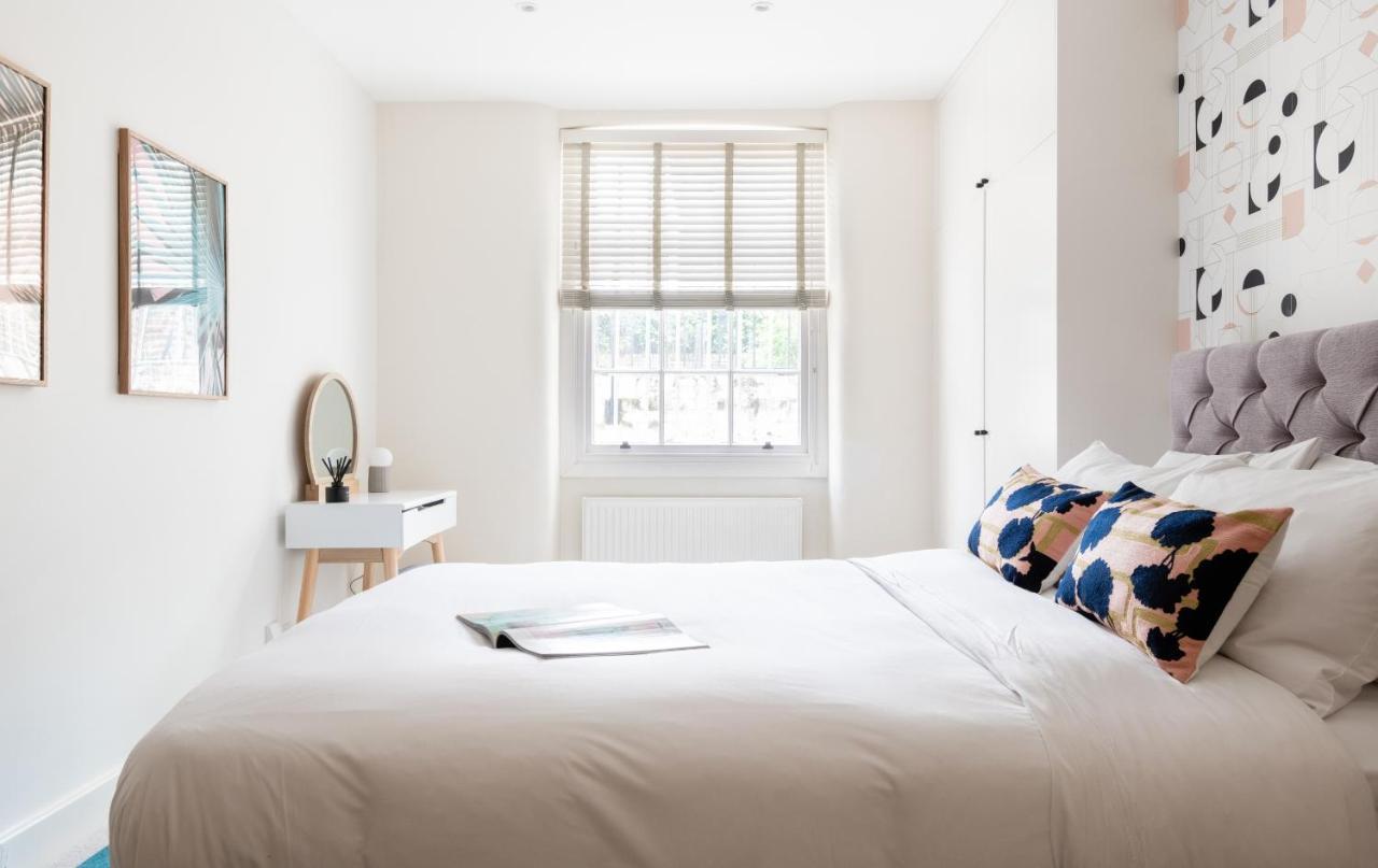 런던 The Chelsea Arms - Bright 3Bdr With Garden & Private Parking 아파트 외부 사진
